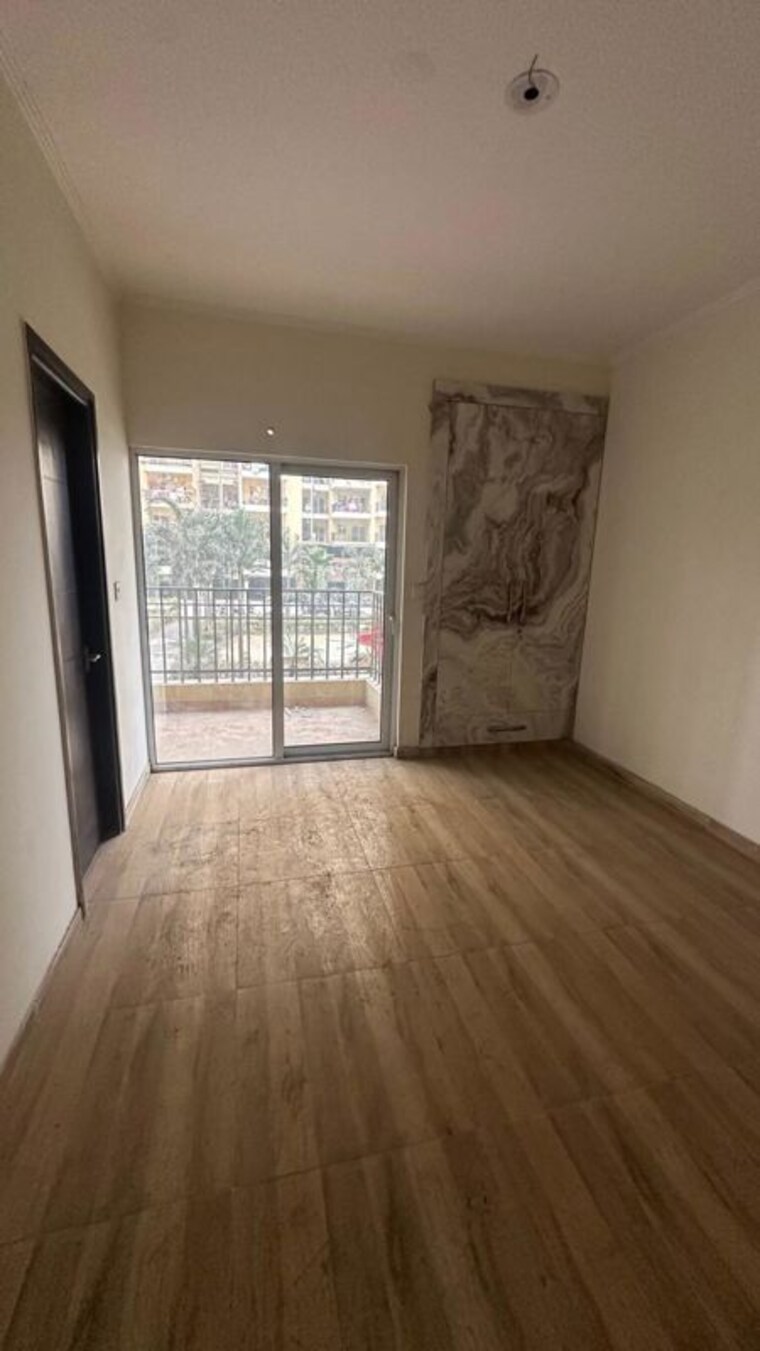 Bedroom, mahagun-my-woods 2.5 Bedroom 1225 Sq.Ft. Apartment In Sector 16c Greater Noida Greater Noida 10560988