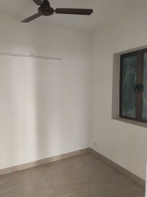 Room in 2 BHK Apartment at Mahagun My Woods, Sector 16c Greater Noida – for Rent