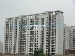4 BHK Apartment – Exterior View View at DLF Central 67, Sector 67 - for Sale