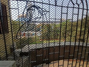 2 BHK Apartment – Garden View at Omkar Alta Monte, Malad East - for Rent