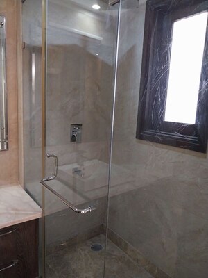 Bathroom in 4 BHK Builder Floor at Safdarjung Enclave – for Rent