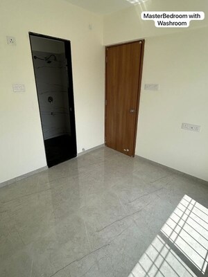Room in 1.5 BHK Apartment at Shriram Nysa, Dhanori – for Rent