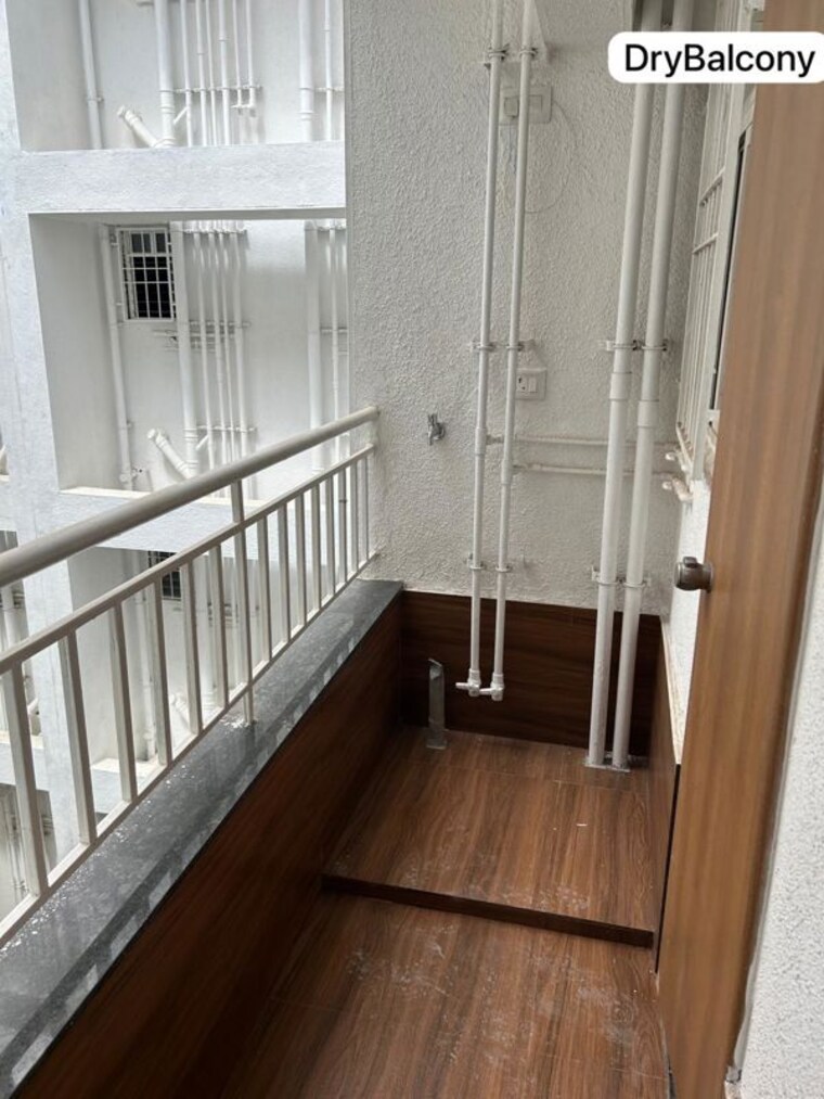 Balcony, shriram-nysa 1.5 Bedroom 550 Sq.Ft. Apartment In Dhanori Pune 10561066