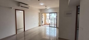 Room in 2.5 BHK Apartment at Lodha Bellagio, Powai – for Rent