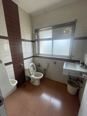 Bathroom in  Office Space at Mittal Tower Mumbai, Nariman Point – for Rent