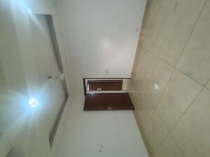 Furnished Amenities in 3 BHK Builder Floor at Malviya Nagar – for Rent