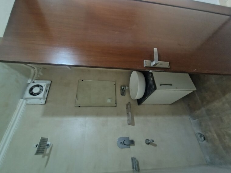 Bathroom, malviya nagar 3 Bedroom 2000 Sq.Ft. Builder Floor In Malviya Nagar Delhi 10561118