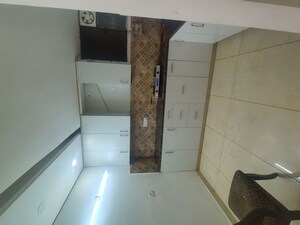 Furnished Amenities in 3 BHK Builder Floor at Malviya Nagar – for Rent