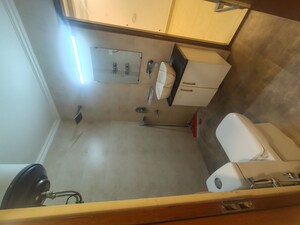 Furnished Amenities in 3 BHK Builder Floor at Malviya Nagar – for Rent