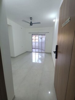 2 BHK Apartment For Rent in Shriram Vivaan Park