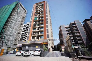 3 BHK Apartment – Exterior View View at Vaishnodevi Circle - for Sale