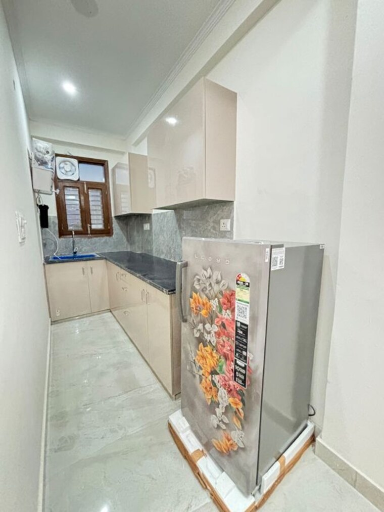 Kitchen, chattarpur 1 Bedroom 500 Sq.Ft. Builder Floor In Chattarpur Delhi 10561140