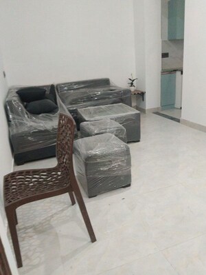 Living Room in 1 BHK Builder Floor at Central Gurgaon – for Rent