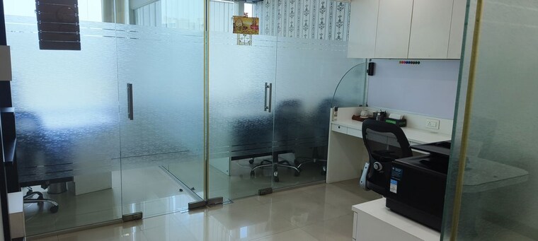 Team Area, hubtown-viva Commercial Office Space 727 Sq.Ft. In Jogeshwari East Mumbai 10561149
