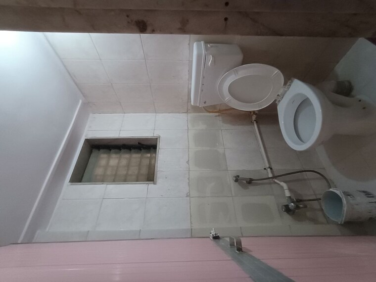 Bathroom, kopar khairane sector 19 1 Bedroom 600 Sq.Ft. Apartment In Kopar Khairane Sector 19 Navi Mumbai 10561146
