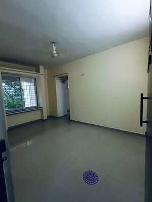 Room in 2 BHK Apartment at Anandtara Sayajiraje Avenue, Mundhwa – for Rent