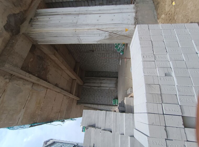 Bathroom, nilay-square Commercial Shop 500 Sq.Ft. In Alpha Ii Greater Noida Greater Noida 10561108