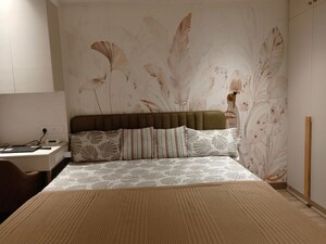 Bedroom in 2.5 BHK Apartment at Godrej 101, Sector 79 – for Rent
