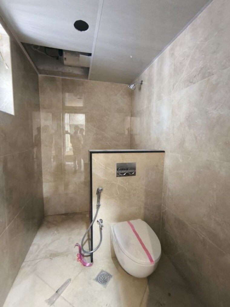 Bathroom, sumadhura-the-olympus 3 Bedroom 2270 Sq.Ft. Apartment In Nanakramguda Hyderabad 10561178