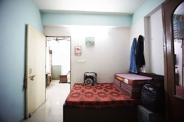 Bedroom, new maninagar 2 Bedroom 100 Sq.Yd. Apartment In New Maninagar Ahmedabad 10561196
