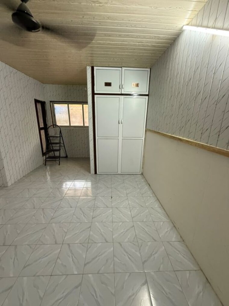 Living Room, rajmudra-chs-samata-nagar 1 Bedroom 400 Sq.Ft. Apartment In Samata Nagar Thane 10561234