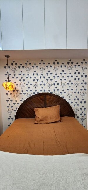 Bathroom in 4 BHK Apartment at Jayanagar – for Rent