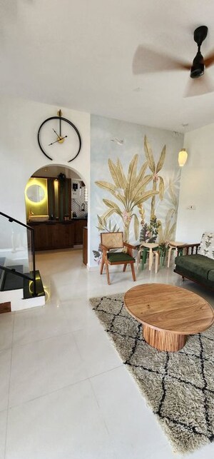 Living Room in 4 BHK Apartment at Jayanagar – for Rent