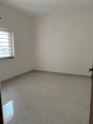 Room in 3 BHK Apartment at Divine Space Osman Nagar, Osman Nagar – for Rent