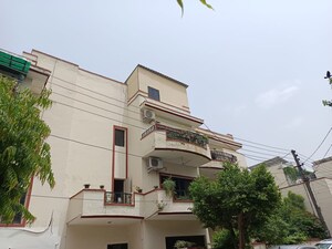 2 BHK Builder Floor – Exterior View View at Uppal Southend, Sector 49 - for Sale