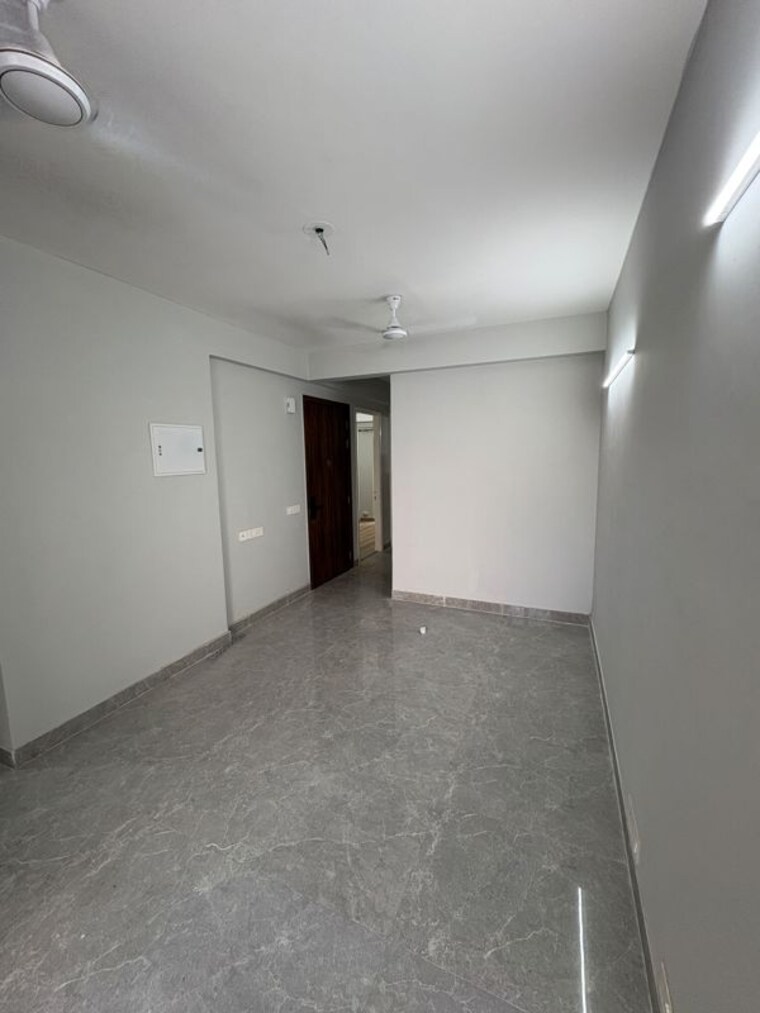 Room, signature-global-city-81 3 Bedroom 1305 Sq.Ft. Apartment In Sector 81 Gurgaon 10561274