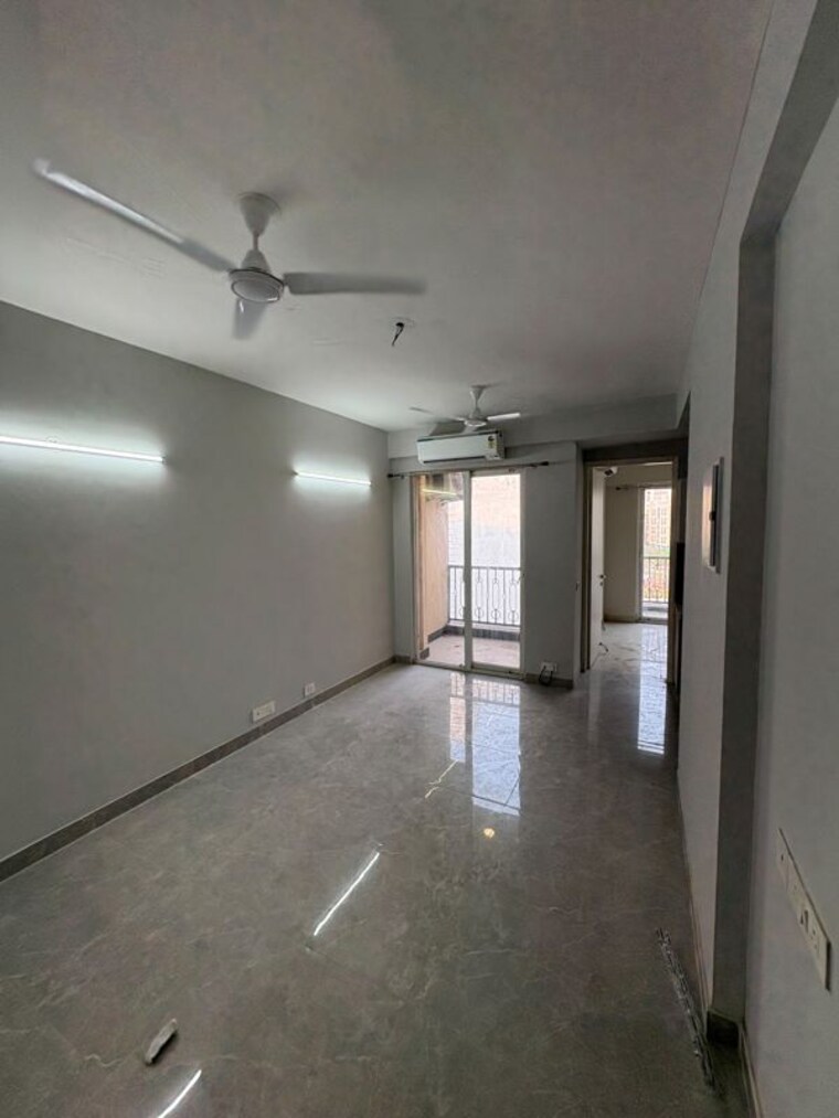 Room, signature-global-city-81 3 Bedroom 1305 Sq.Ft. Apartment In Sector 81 Gurgaon 10561274
