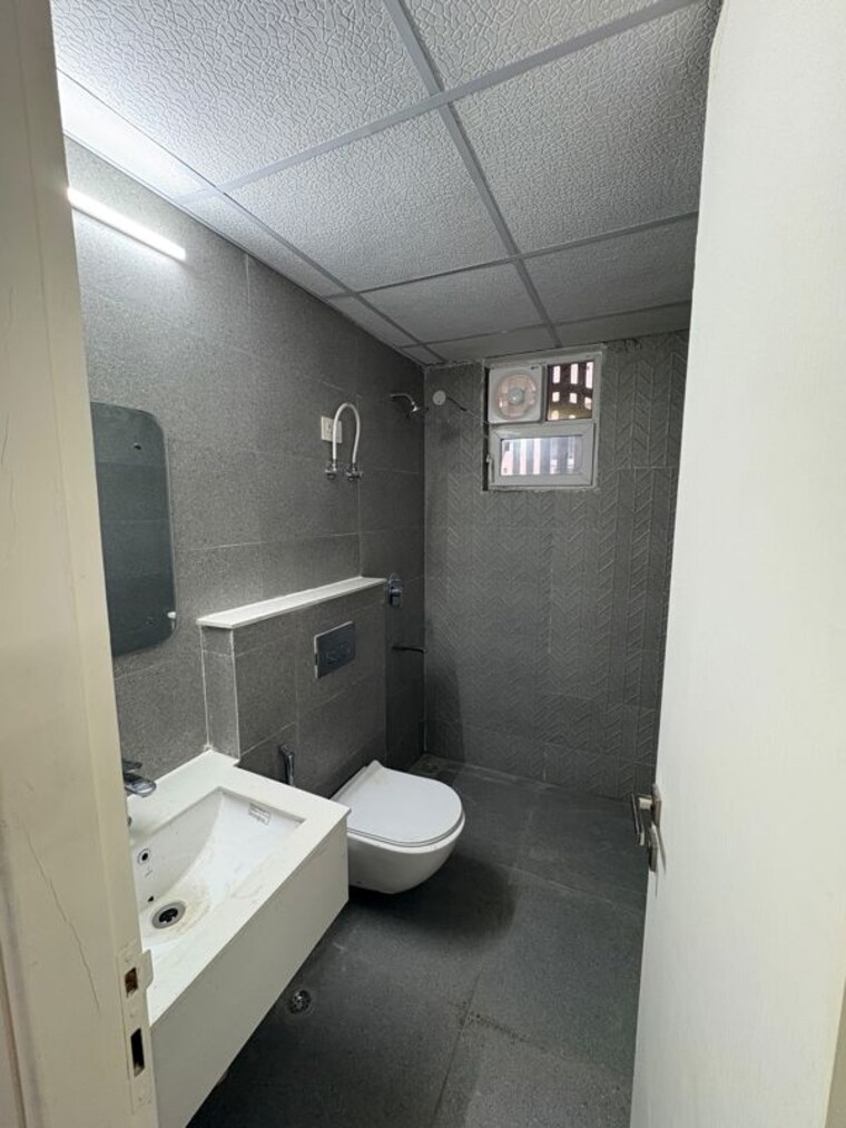 Bathroom, signature-global-city-81 3 Bedroom 1305 Sq.Ft. Apartment In Sector 81 Gurgaon 10561274