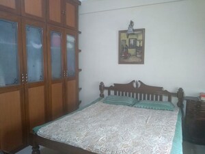 Bedroom in 2 BHK Apartment at Tharwani Heritage, Kharghar Sector 7 – for Rent