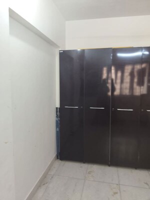 Bedroom in 2 BHK Apartment at Royal Classic Co Op Society, Andheri West – for Rent