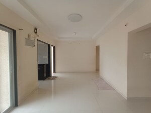Room in 2.5 BHK Apartment at Neelkanth Sunberry, Ghansoli – for Rent