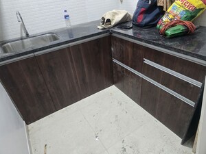 Kitchen in 1.5 BHK Apartment at Kalpataru Elitus, Mulund West – for Rent