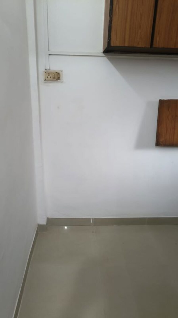 Room, roy-mansion 1 Bedroom 400 Sq.Ft. Apartment In Santacruz East Mumbai 10561358