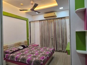 Bedroom in 2.5 BHK Apartment at Mahindra Splendour, Bhandup West – for Rent