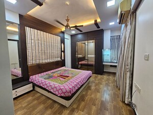 Bedroom in 2.5 BHK Apartment at Mahindra Splendour, Bhandup West – for Rent