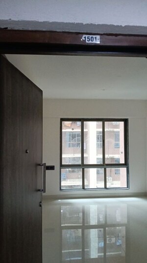 2 BHK Apartment For Rent in Avant Hillway, Goregaon East