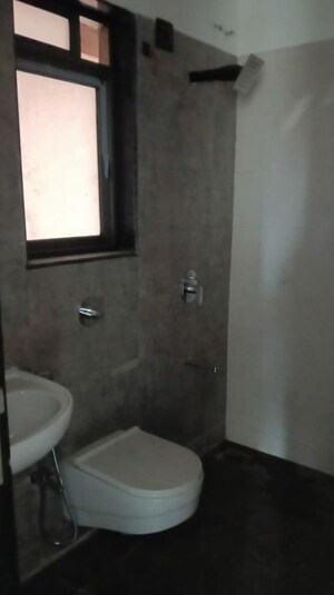 Furnished Amenities in 2 BHK Apartment at Avant Hillway, Goregaon East – for Rent