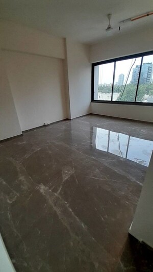 Room in 4 BHK Apartment at Times 104, Thaltej – for Rent