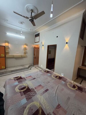 5 BHK Apartment For Rent in Kabir Road