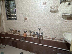 Bathroom in 3 BHK Apartment at Maruti Mahadev Nagar, Sunil Nagar – for Rent