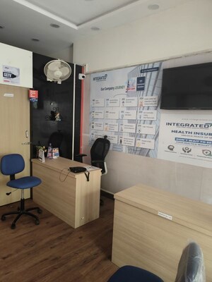   Shop at Andur Road – for Sale