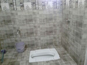 Bathroom in 3.5 BHK Apartment at SiddhiVinayak Vision City, Jambhul – for Sale
