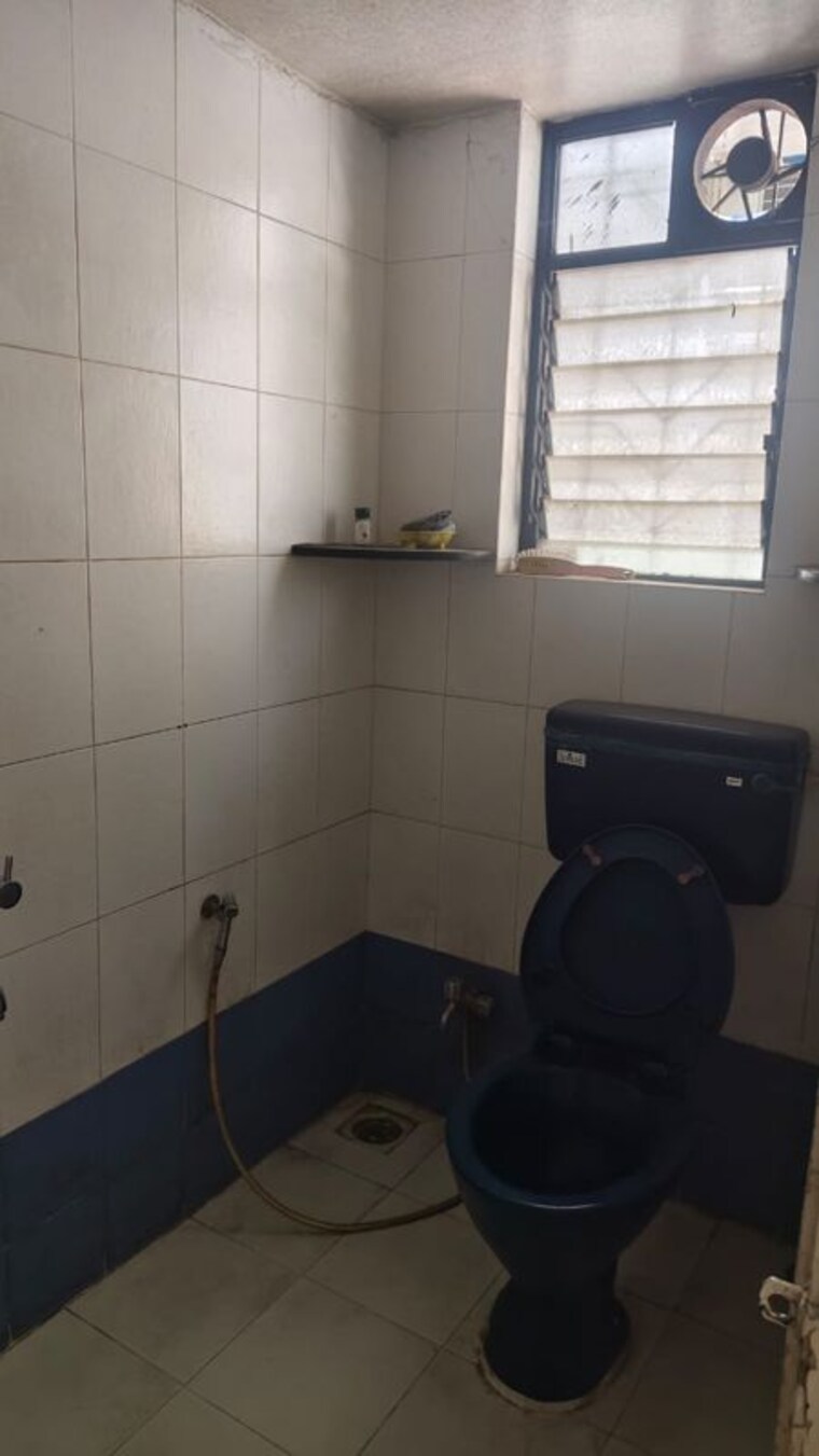 Bathroom, visava-enclave 2 Bedroom 1000 Sq.Ft. Apartment In Aundh Pune 10561538