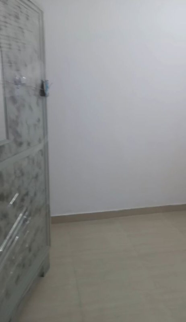 Other, ganeshpur rahmanpur 3 Bedroom 1000 Sq.Ft. Apartment In Ganeshpur Rahmanpur Lucknow 10561590