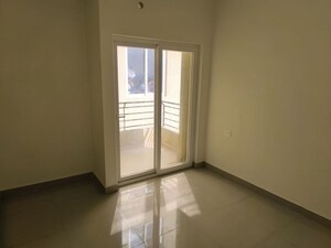 Room in 3 BHK Apartment at Pardos Okas Residency, Sushant Golf City – for Rent