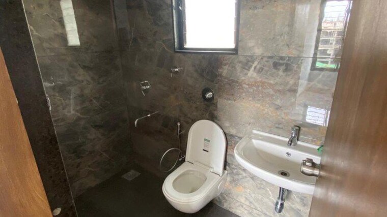 Bathroom, basil-mondale 2 Bedroom 1085 Sq.Ft. Apartment In Mundhwa Pune 10561636